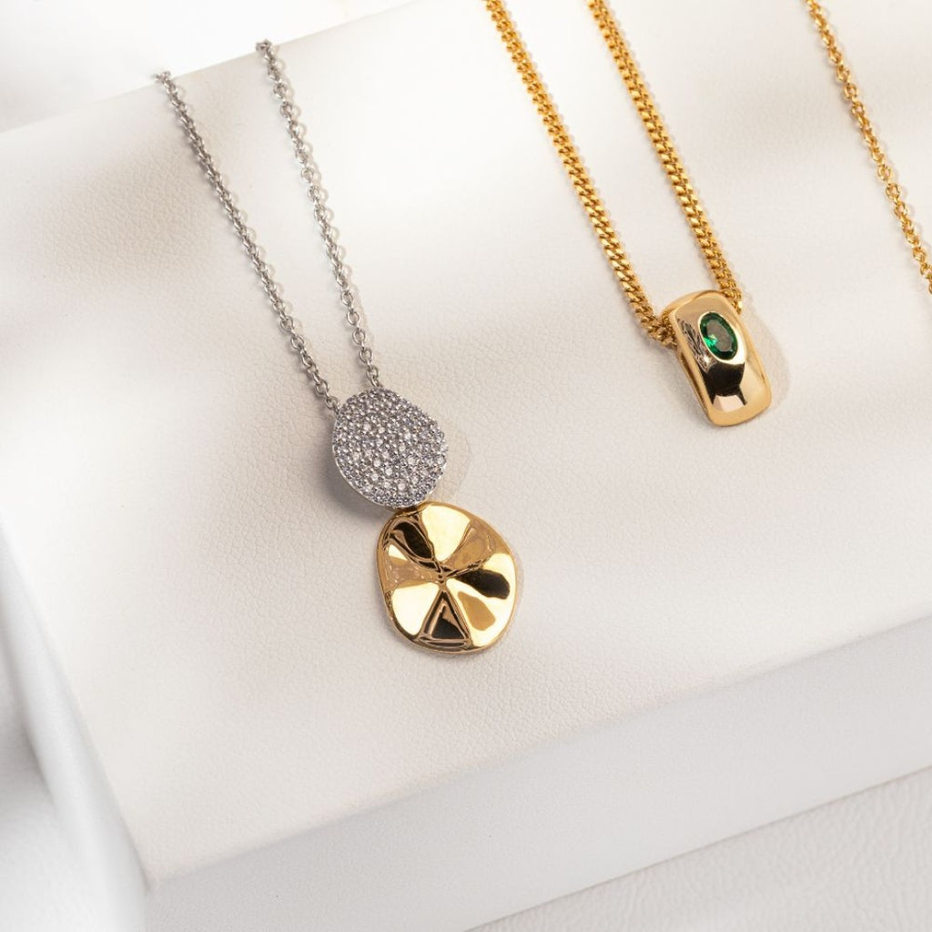 Gilded shine necklace in gold and silver