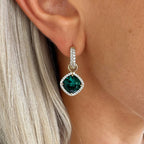 Round sparkling base earrings in gold